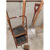 Image 1 : Stepladder & Shovel Set