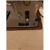 Image 3 : Sewing Desk and Singer Sewing Machine SN:9509241