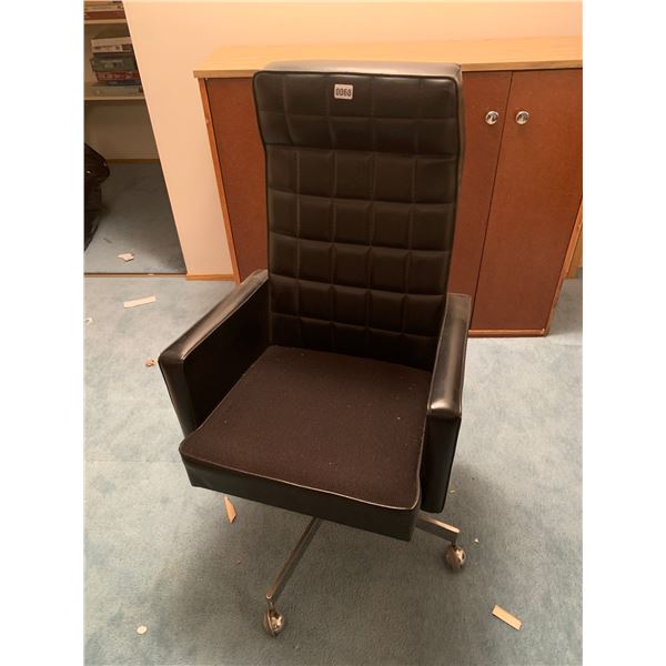Vintage Black Leather Office Chair