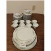 Image 1 : Banburry Inn Fine China Set