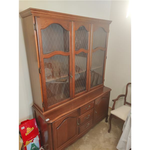 2 Piece China Cabinet