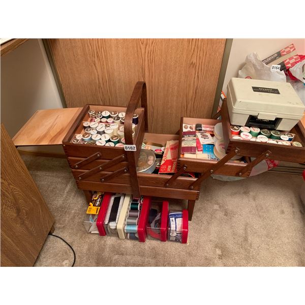 Full Woden Sewing Kit & DYMO Mark VI Tool'N'Tape Kit