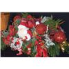 Image 2 : CHRISTMAS CENTERPIECE