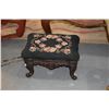 Image 1 : NEEDLEPOINT FOOT STOOL W/METAL BASE