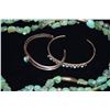 Image 2 : DOUBLE STAND TURQUOISE & STERLING SILVER NECKLACE & CUFF BRACELETS (3 PCS)