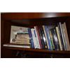 Image 1 : COLLECTION OF BOOKS ON HAWAII
