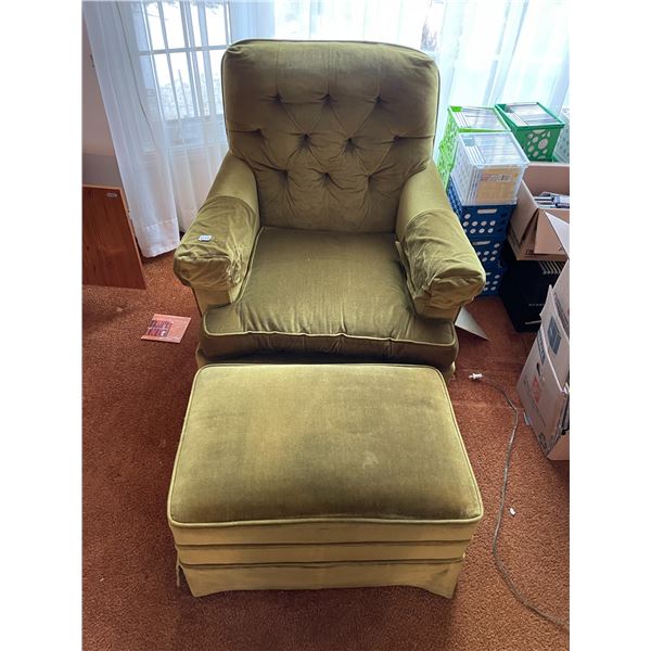 Green Crushed Velvet Chair with Ottoman