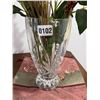 Image 2 : Beautiful Silk Table Runner with Large Crystal Vase (12") & Artificial Flowers