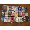 Image 1 : Assorted Fiction Novels (Paperback)