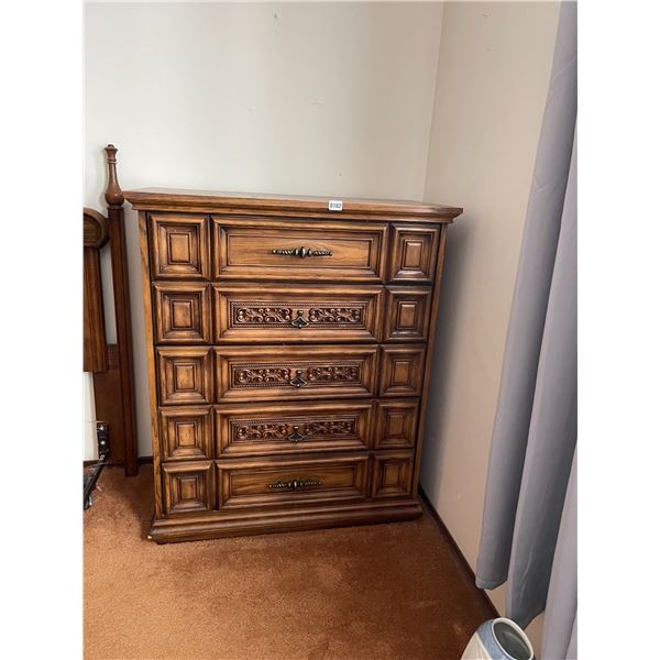 High-Boy 19 x 38 x 45