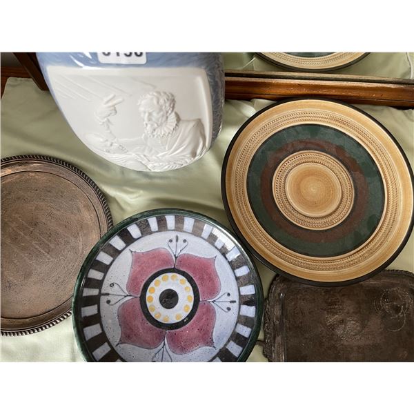 Decorative Plates & Vase