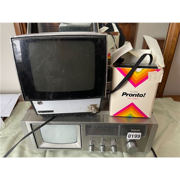 Vintage Tech - Polaroid Camera - Stereo