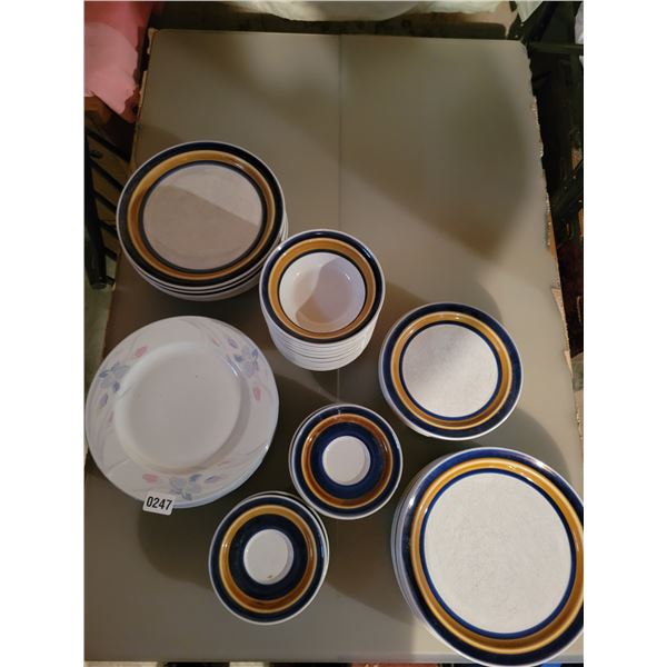 12 Blue Plates - 14 Bowls - 11 Saucers