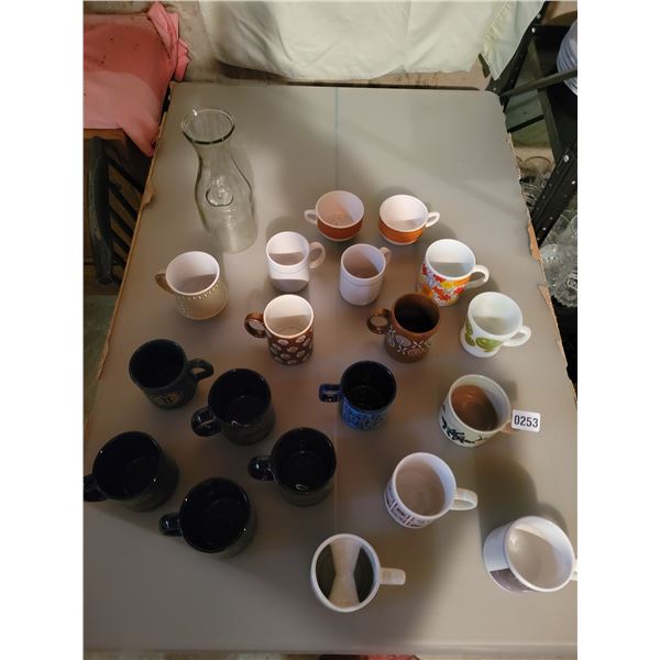 19 Mugs & Pitcher