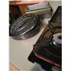 Image 3 : Bread Pans - Pinetree Portable Gas Range - Mini Roaster