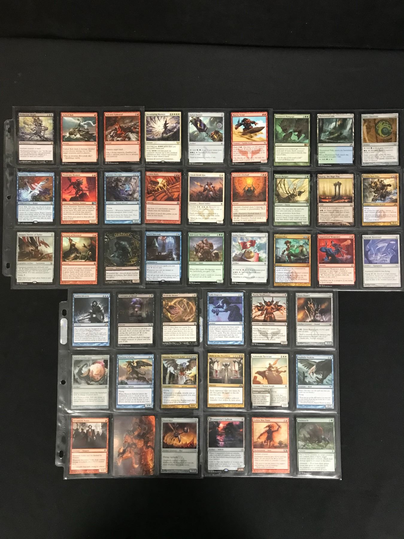 The First Magic Card Set EARLY MAGIC THE GATHERING CARD LOT