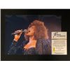 Image 2 : WHITNEY HOUSTON SIGNED 8 X 10  (RA COA)