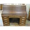 Image 2 : 60" Raised panel oak Roll top desk