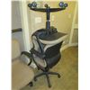 Image 3 : Qty 4 Haworth Rolling Upholstered Office Armchairs MHZ650371