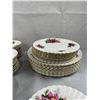 Image 2 : Royal Albert - Prairie Rose Set