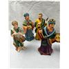 Image 2 : 12 Piece Porcelain Nativity Set