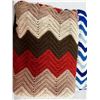 Image 2 : 3 Knitted Blankets