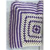 Image 4 : 3 Knitted Blankets