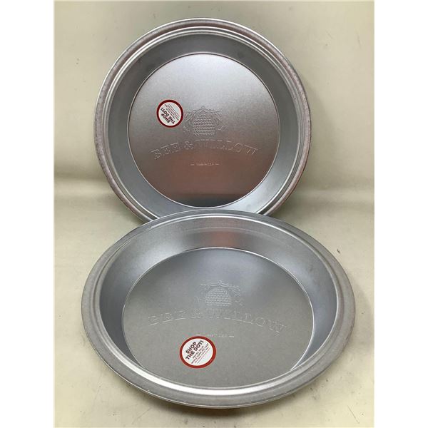 Bee & Willow 10in Pie Pans