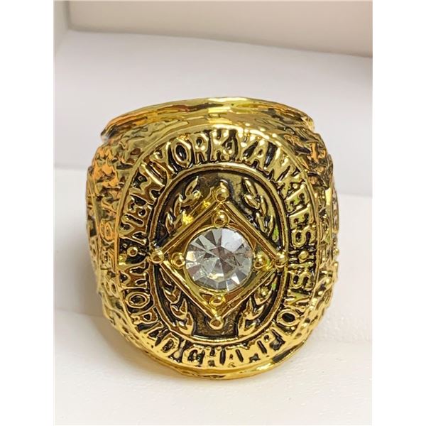 MLB Commemorative World Championship Ring- New York Yankees World Series 1958