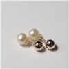 Image 2 : 10K Yellow Gold 2In1 Reversible Fresh Water Pearl Earrings (~Size )(Ring is resizable for $40) (~len