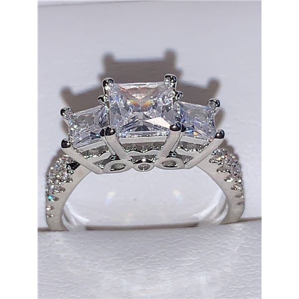 Triple Stone princess cit solitaires TW 2.0 Carat Anniversary ring ladies size 7
