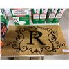Image 1 : "R" Monogramed Door Mat