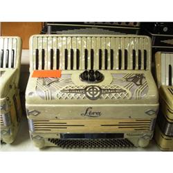 LIRA 120 BASS 10 B  WH