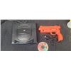 Image 1 : SEGA SATURN CONSOLE COMES WITH ORANGE CONTROLLER AND VIRTUA COP 2 DISC GAME