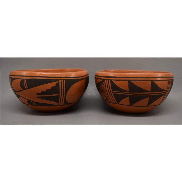 TWO NATIVE AMERICAN HOPI POTTERY BOWLS BY SUSIE YOUVELLA