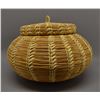 Image 3 : NATIVE AMERICAN PAPAGO BASKETRY CONTAINER