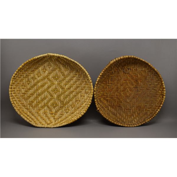 TWO NATIVE AMERICAN HOPI SIFTER BASKETS