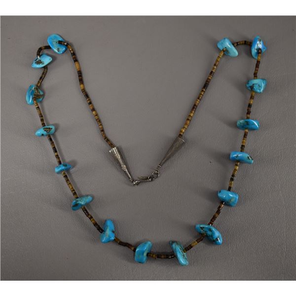 NATIVE AMERICAN PUEBLO TURQUOISE NECKLACE