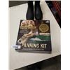 Image 2 : NEW GOLD RUSH PANNING KIT AND SIZE 10 RAIN BOOTS