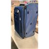 Image 2 : BLUE TRAVELPRO 5 PIECE LUGGAGE SET