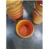 Image 3 : 30 ORANGE PLASTIC PAILS WITH HANDLES