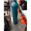 Image 2 : PRAXXAIR 5FT HELIUM TANK