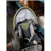 Image 3 : CHICCO FOLDING STROLLER