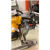 Image 3 : 10" DEWALT COMPOUND MITRE SAW DW713 TESTED AND WORKING