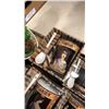 Image 3 : 10 ZODIAC ASTROLOGY MUGS AND ARTIFICIAL ORCHID
