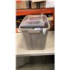 Image 1 : TOTE OF CHRISTMAS TREE DECORATIONS
