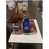 Image 1 : 2 BOXES OF CHRISTMAS LIGHTS, DECOR AND DECORATIVE PINECONES
