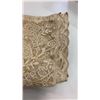 Image 8 : 6 VINTAGE CROCHETE DOILIES