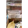Image 2 : 2 TRAYS OF SUGAR BOWLS ROYAL WINTON, ROYAL WINTER AND MORE