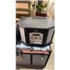 Image 3 : MEMOREX CD RECORDER/TURNTABLE RADIO AND HEATED CAR/ MASSAGE SEAT